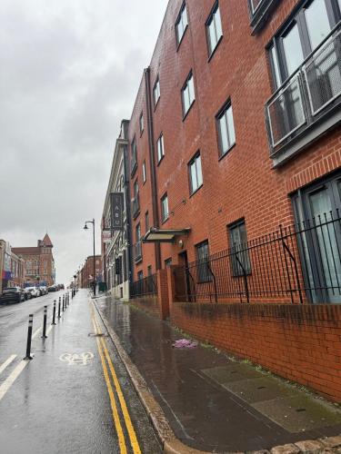 Stylish 2 Bed Flat by O2 Arena Modern Comfort in Central Birmingham, Birmingham (fotografie 5)