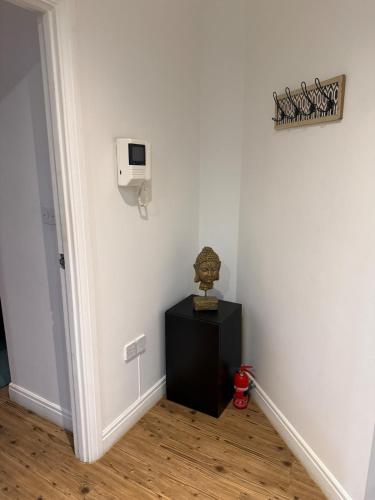 Stylish 2 Bed Flat by O2 Arena Modern Comfort in Central Birmingham, Birmingham (fotografie 9)