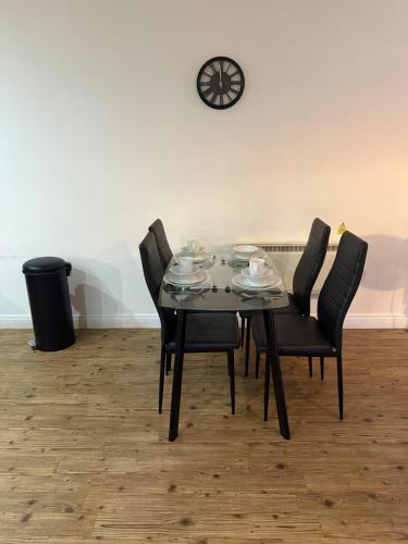 Stylish 2 Bed Flat by O2 Arena Modern Comfort in Central Birmingham, Birmingham (fotografie 10)