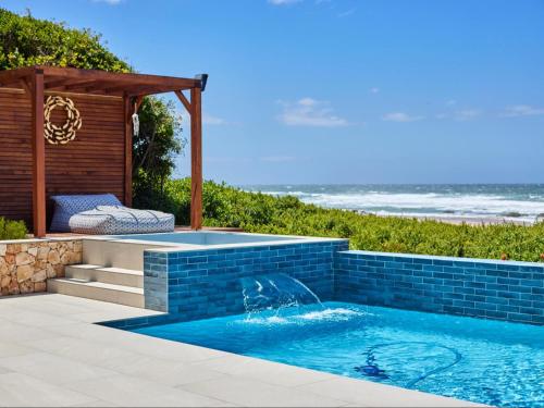 Swimming pool, Secret Sands in Wilderness