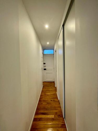 Appartement Raspail St germain Paris - image 3
