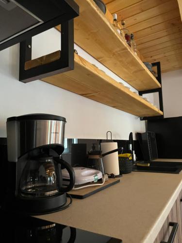 Konstantina 2 in Zarouhla