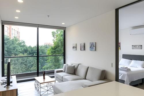 Class Suites 503 - Bright & Minimalistic Apt/Pool, El Poblado (fotografie 3)