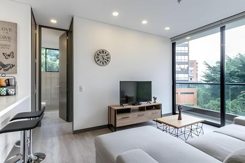 Class Suites 503 - Bright & Minimalistic Apt/Pool, El Poblado (fotografie 7)
