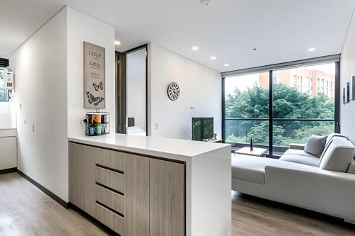 Class Suites 503 - Bright & Minimalistic Apt/Pool, El Poblado (fotografie 9)