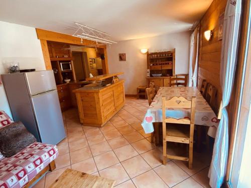 Appartement La Clusaz 3 pièces 6 personnes - FR-1-459-20