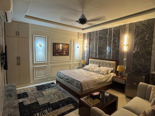 Studio suit — other in Flat 701, floor 7, 5G Emporium Top city 1, Dargai Pakistan, 44000