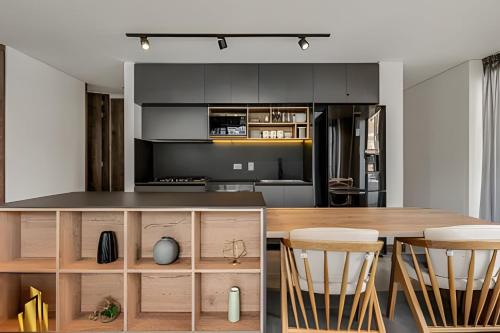 Morph 1101 - Sophisticated & brigh apt/ BBQ, El Poblado (Foto 4)