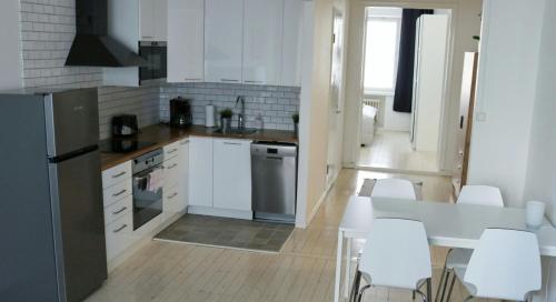 Konyha, Convenient Apartment for 2 in Helsinki in Töölö