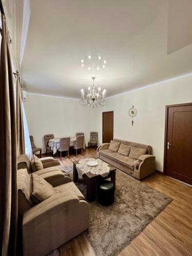 Home in Batumi, Itʼkhvisi