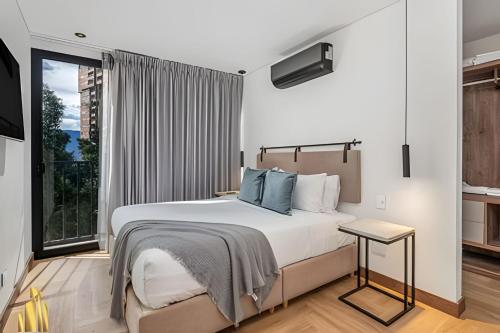 Morph 502 - Bright & Spacious, Poblado/BBQ/Jacuzzi, El Poblado (Foto 7)