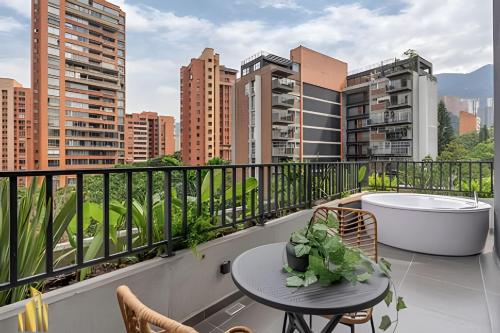 Morph 701 - Spacious apt City View Haven, El Poblado (Foto 3)