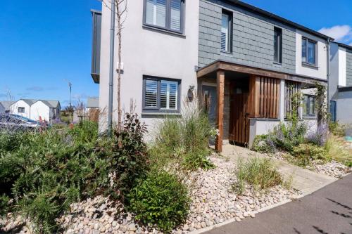 Exterior view, The Sand Dunes in Crantock
