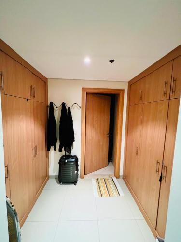Budget 2BR Furnished Apartment FAMILY ONLY, Dubái (foto 3)