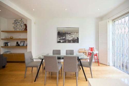 The Porchester Gardens - Modern & Bright 4BDR with Garden and Parking, Londýn (fotografie 3)