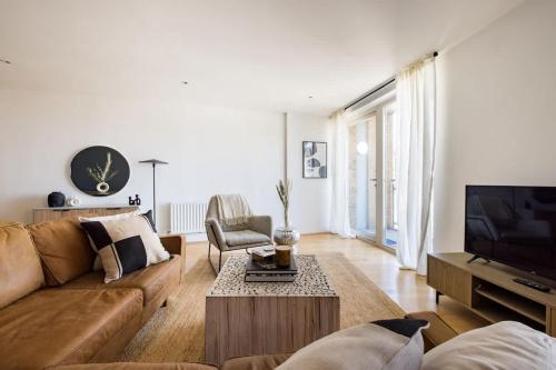 The Nine Elms Lane Arms - Stunning & Bright 2BDR Flat, Londýn (fotografie 7)