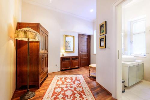 Villa Mestro - 5 Bedroom historical villa - Sea front with sea views - Perfect for families - image 10