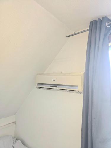 Beautiful apartment, comfort, beautiful view of Strasbourg, Straßburg (Foto 8)