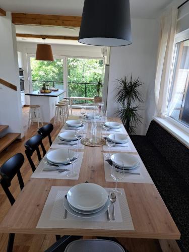 設施, River Home by WH in 斯維薩