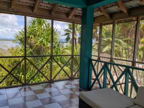 Uitzicht, Winters Avalon in Maya Beach