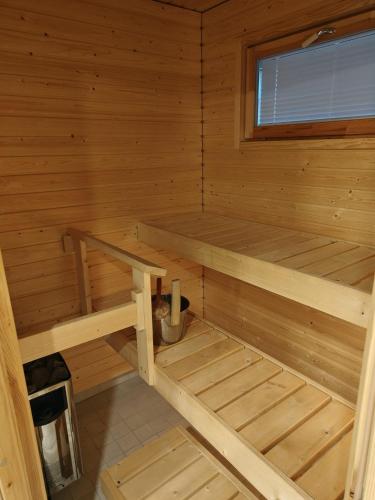 Nice 74,5 m2 app wih 4 beds and sauna in Nuuksio
