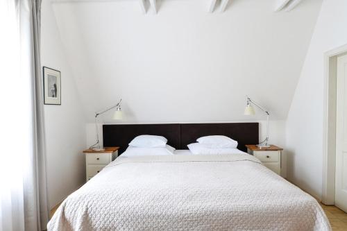 Eclectic Loft with Terrace, Praha (fotografie 8)