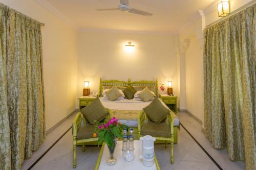 Garden Hotel