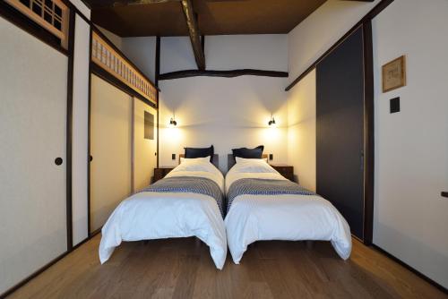 Japanese-Style Townhouse image 5