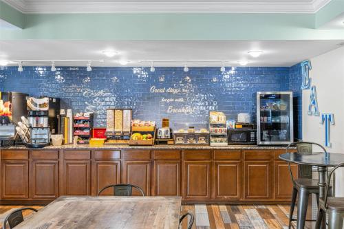 SureStay Hotel by Best Western Helen Downtown in Helen, USA