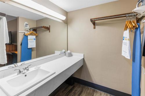 SureStay Hotel by Best Western Helen Downtown - image 2