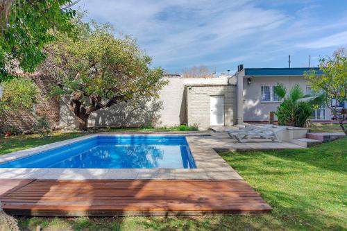 Swimming pool, Buen Viaje Mendoza near Gov. Francisco Gabrielli International Airport