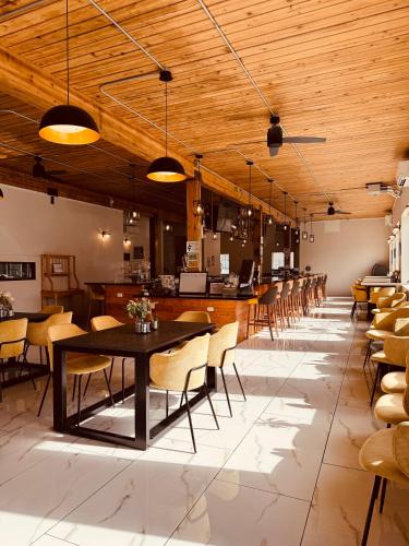 ห้องอาหาร, The Hotel Pendleton, Trademark Collection by Wyndham in เพนเดิลตัน (OR)