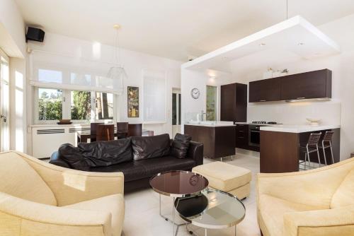 Villa Mestro - 5 Bedroom historical villa - Sea front with sea views - Perfect for families - image 5