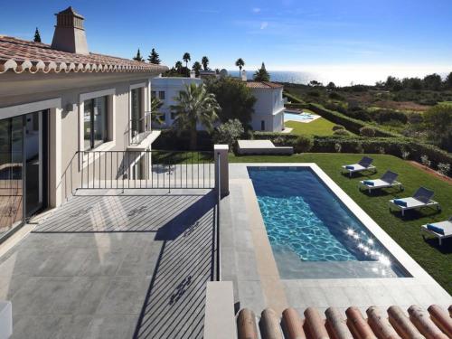 Luxurious Algarve Villa Villa Carvoeiro Lux 5 Bedrooms Private Heatedpool - image 5