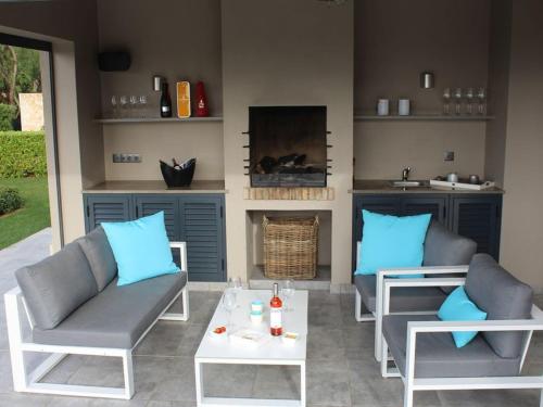 Luxurious Algarve Villa Villa Carvoeiro Lux 5 Bedrooms Private Heatedpool - image 4