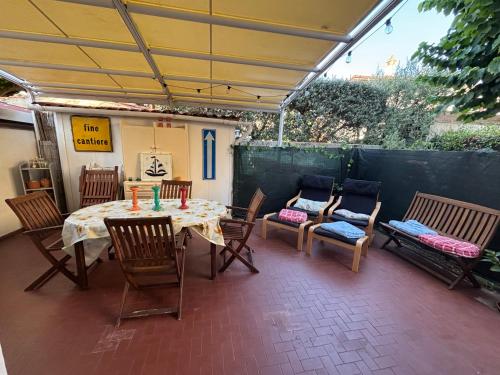 設施, Casa Le Ginestre in 麗都迪卡馬約雷