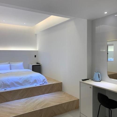 대구 넘버25호텔 동성로점 (No 25 Hotel Dongseongro branch) 호텔 스위트룸