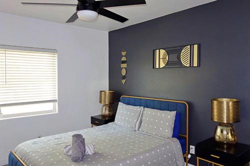 Casa Mid City - Centrally Located 1BR Getaway with Private Yard, Los Ángeles (foto 6)
