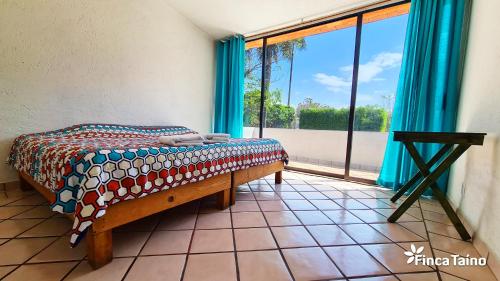 Finca Taino. Hermosa casa con alberca in Las Fincas