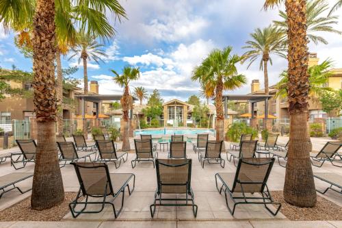 Svømmebasseng, The Cliffs at Peace Canyon in Summerlin