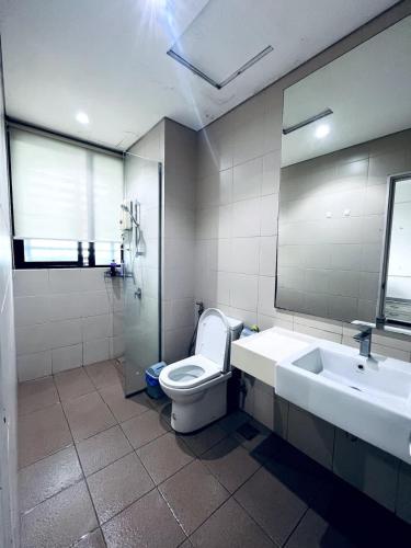 Dandy Homes at i-City 'WiFi TV Box and 1 Carpark' in Shah Alam