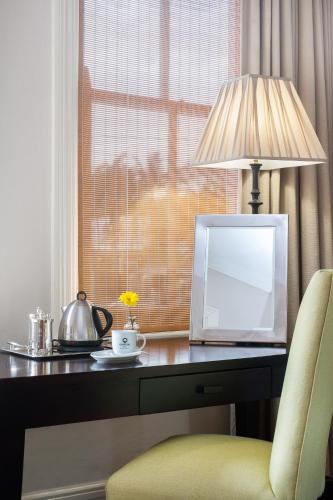 Superior Room image 3