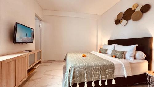 Standard Double Room image 5