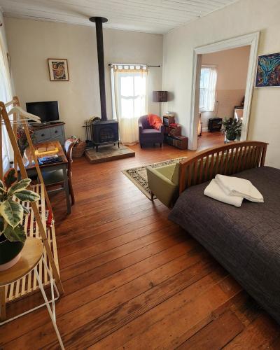 Eileen's Cottage in Lawson