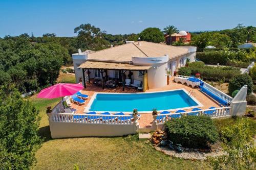 Cosy Carvoeiro Villa 5 Bedrooms Casa Solara Table Tennis Table & Private Pool Alporchinhos