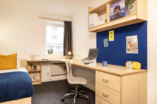 Albert Court (Campus Accommodation) in Kensington
