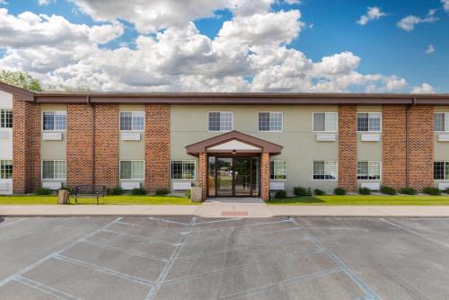 ทัศนียภาพภายนอกโรงแรม, Quality Inn Chesterton near Indiana Dunes National Park I-94 in เชสเตอร์ตัน (IN)