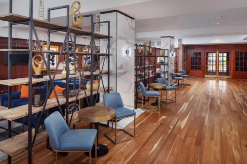 The Inn at Hendersons Wharf, Ascend Hotel Collection in Baltimore, USA