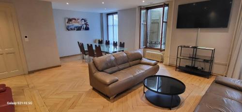 Luxueux 5 pièces à Carouge