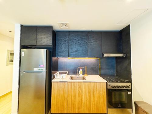 Modern Fully Furnished Apartment in Regina Tower JVC - Easy Access to JBR, Circle Mall & Dubai Hills Mall, Dubai (Foto 9)
